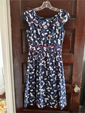 Emily and Fin “Yours Truly” Fit and Flare Dress S